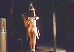 Mẹ đã cô cháu gái khỏa thân hình phạt cho vịt trang sex cua nhat