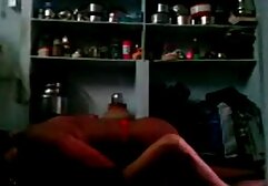 Cô bé có một dildo tìm kiếm, cho coi phim sex của nhật bản cực khoái